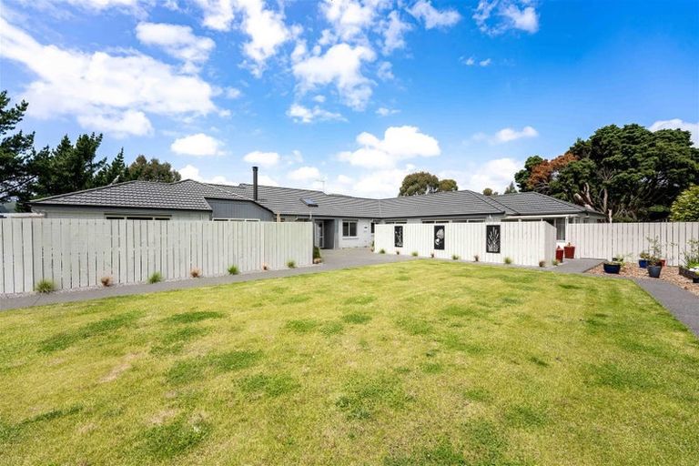 Photo of property in 63 King Arthur Drive, Otaihanga, Paraparaumu, 5036