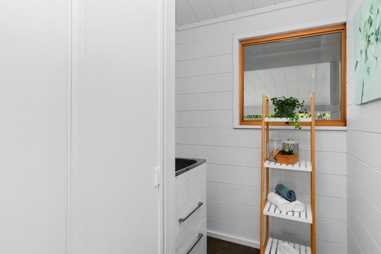 Photo of property in 10 Kerkwall Drive, Naenae, Lower Hutt, 5011