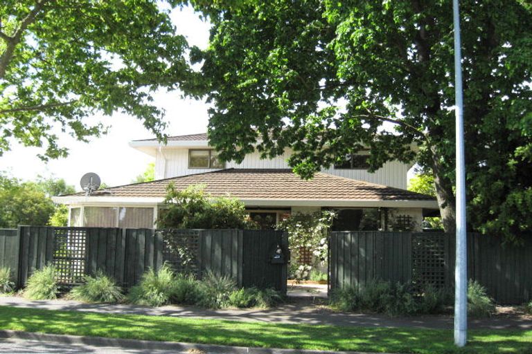 Photo of property in 1/6 Kent Lodge Avenue, Avonhead, Christchurch, 8042