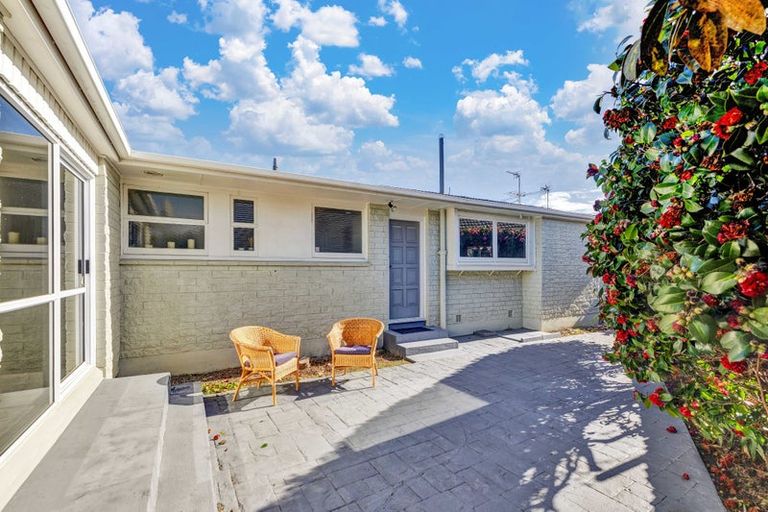 Photo of property in 1 Stackhouse Avenue, Bishopdale, Christchurch, 8053