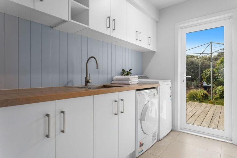 Photo of property in 9 Mason Place, Ohope, 3121