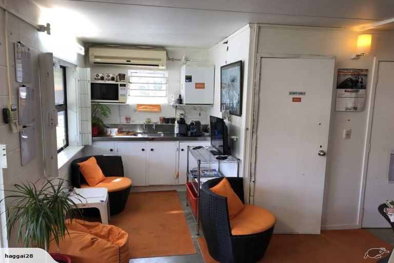 Photo of property in 73 Tarewa Road, Morningside, Whangarei, 0110