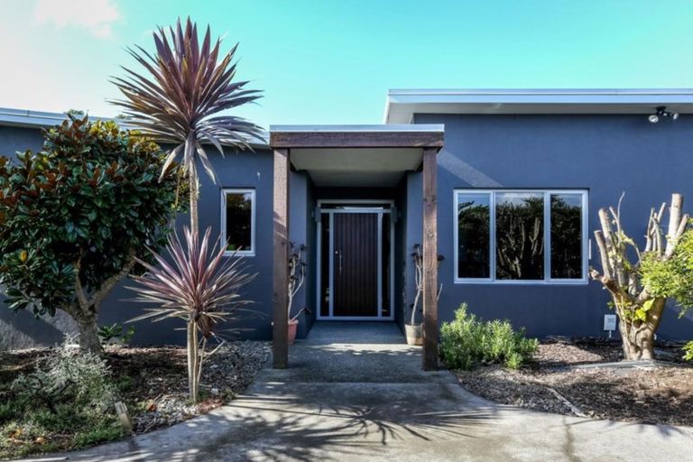 Photo of property in 55b Shelter Grove, Frankleigh Park, New Plymouth, 4310