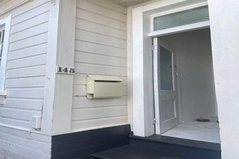 Photo of property in 145 Aro Street, Aro Valley, Wellington, 6021