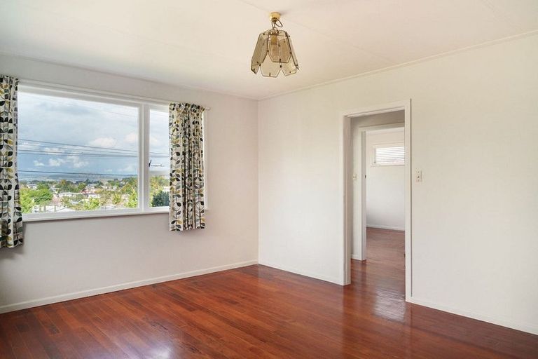 Photo of property in 178 Otumoetai Road, Brookfield, Tauranga, 3110