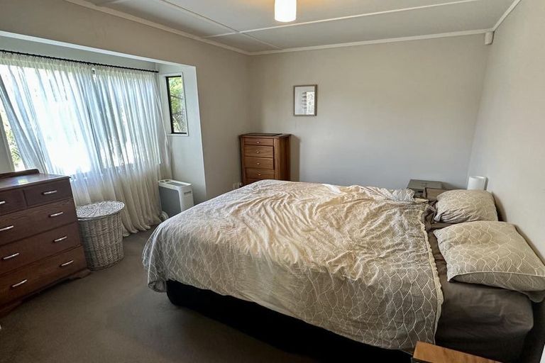 Photo of property in 22 Gainsborough Grove, Belmont, Lower Hutt, 5010