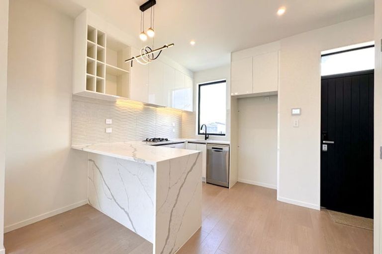 Photo of property in 65 Biokovo Street, Massey, Auckland, 0614