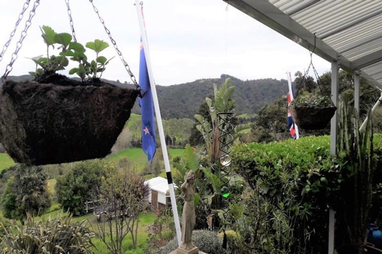 Photo of property in 501 Helmsdale Road, Waipu, 0582