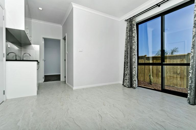 Photo of property in 23a Kyle Road, Greenhithe, Auckland, 0632