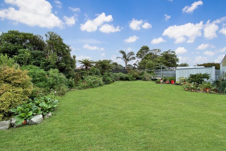Photo of property in 15 Neptune Street, Dannevirke, 4930