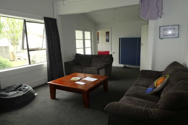 Photo of property in 28 Division Street, Riccarton, Christchurch, 8041