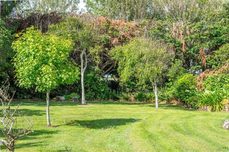 Photo of property in 21a Atkinson Avenue, Otaki Beach, Otaki, 5512