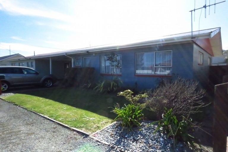 Photo of property in 29a Wakefield Street, Westport, 7825