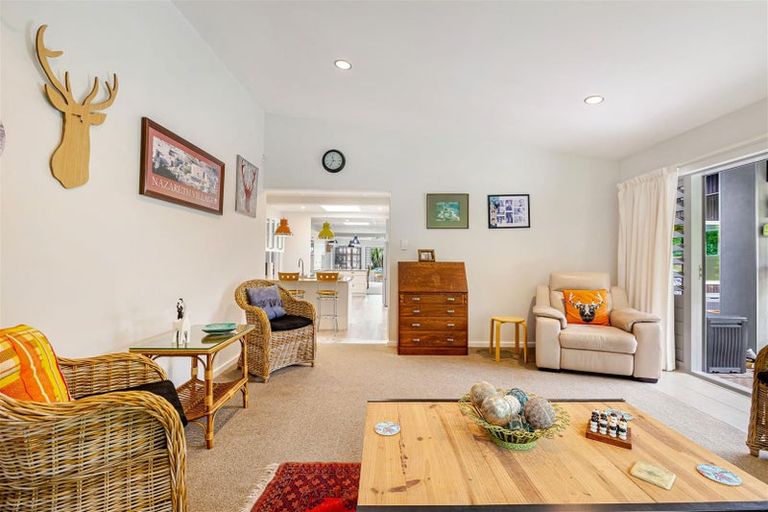 Photo of property in 46 The Circle, Manly, Whangaparaoa, 0930
