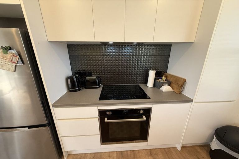 Photo of property in 4/104 Coronation Road, Papatoetoe, Auckland, 2025