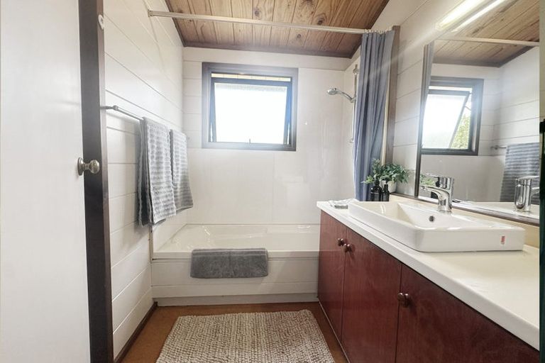 Photo of property in 29 Harper Road, Waimarama, 4294