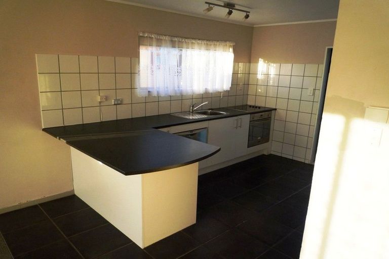 Photo of property in 5/6 Maru Road, Takanini, 2112