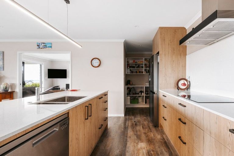 Photo of property in 44 Ridge Drive, Omokoroa, 3114