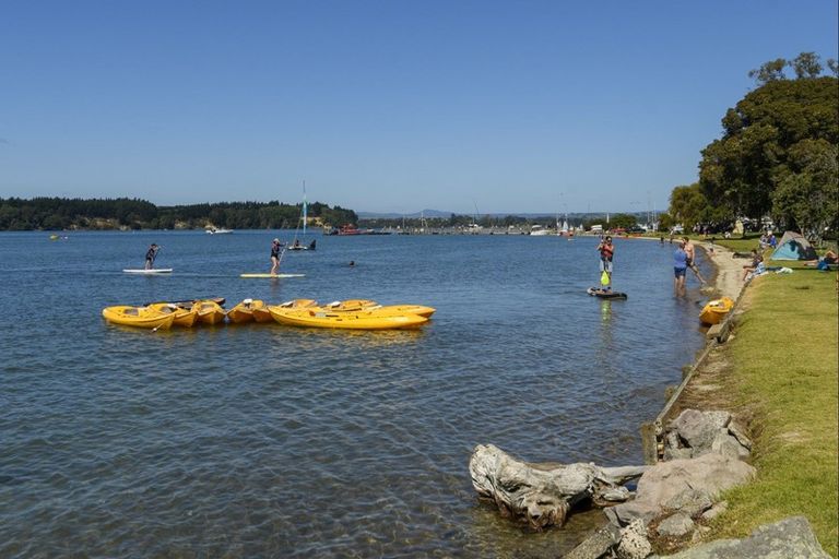 Photo of property in 6b Myrtle Drive, Omokoroa, 3114