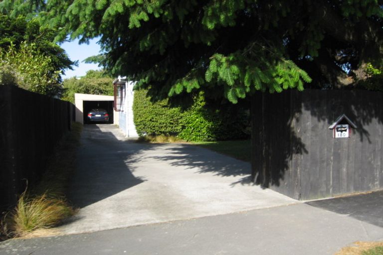 Photo of property in 180 Quinns Road, Shirley, Christchurch, 8013
