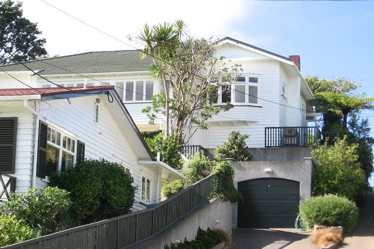 Photo of property in 39 Cockayne Road, Khandallah, Wellington, 6035