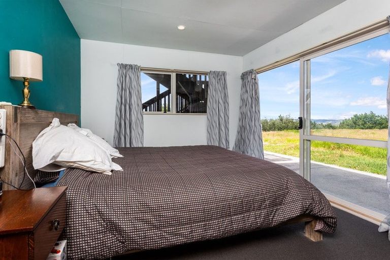 Photo of property in 38b Pipitiwai Drive, Helensville, Kaukapakapa, 0871