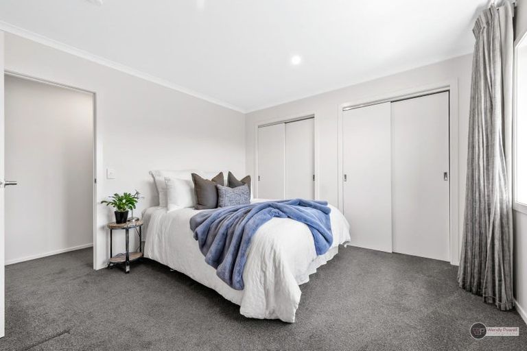Photo of property in 3 Cataldo Mews, Avalon, Lower Hutt, 5011