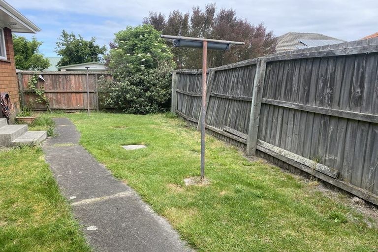 Photo of property in 2/3 Meadow Street, Papanui, Christchurch, 8052