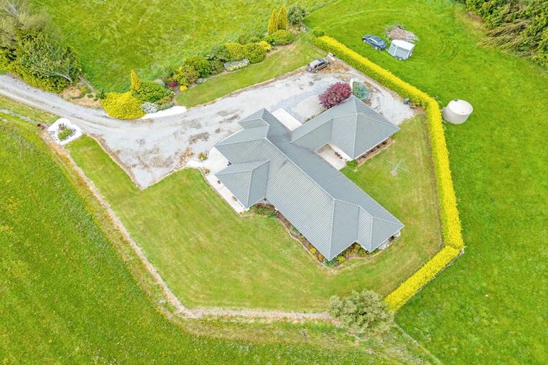 Photo of property in 1057 Knapdale Road, Chatton, Gore, 9773