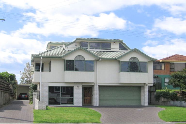Photo of property in Salisbury Crown, 12/7 Salisbury Avenue, Mount Maunganui, 3116