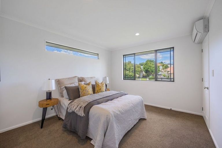 Photo of property in 10 Balbriggan Rise, Dannemora, Auckland, 2016