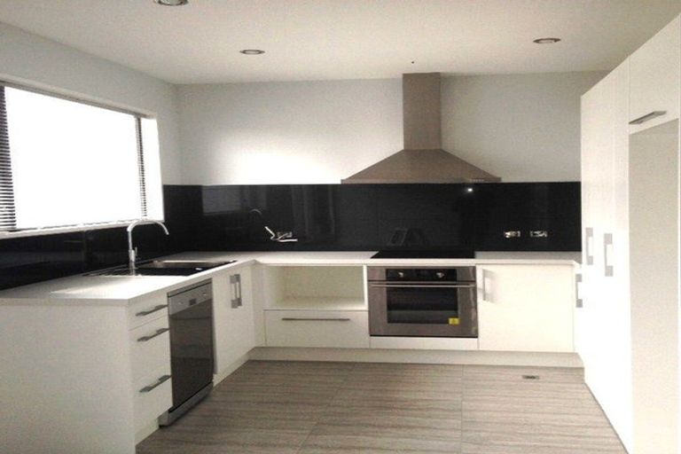 Photo of property in 11 Walpole Street, Waltham, Christchurch, 8023