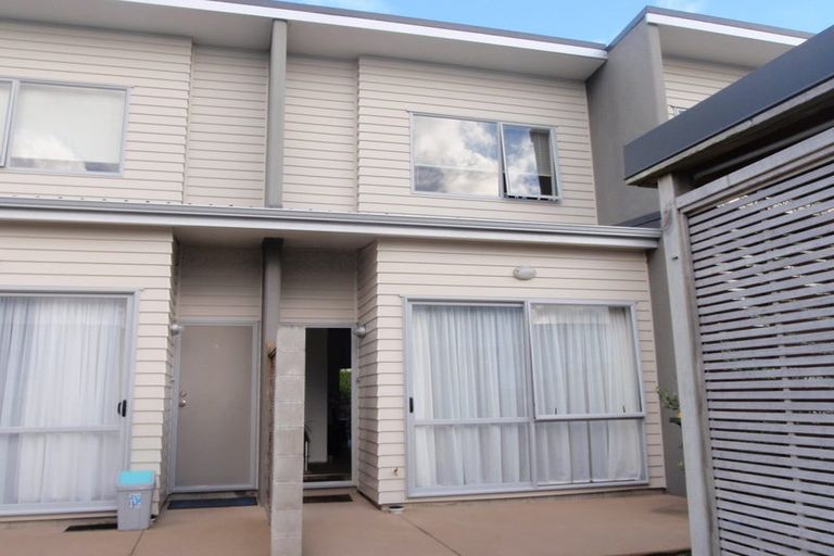 Photo of property in 3/7 Kelvin Hart Drive, East Tamaki, Auckland, 2013