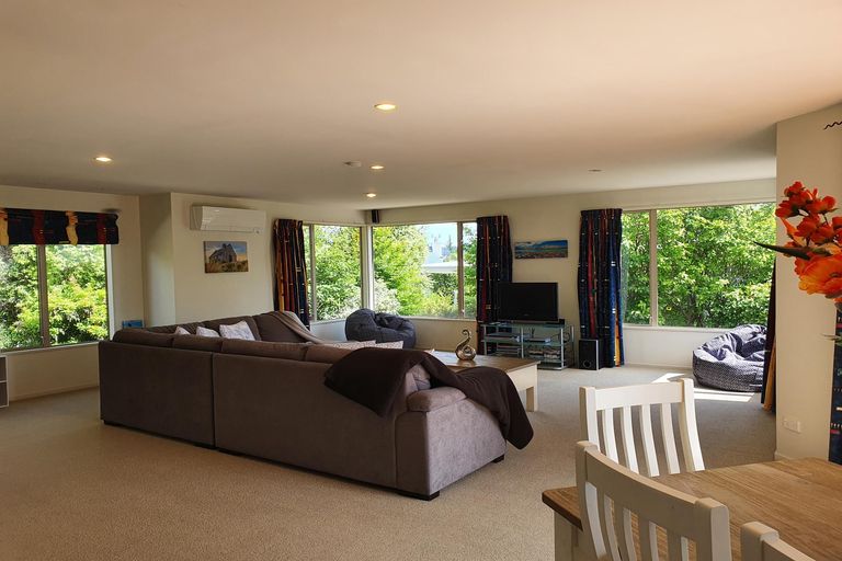 Photo of property in 27 Hamilton Drive, Lake Tekapo, 7999