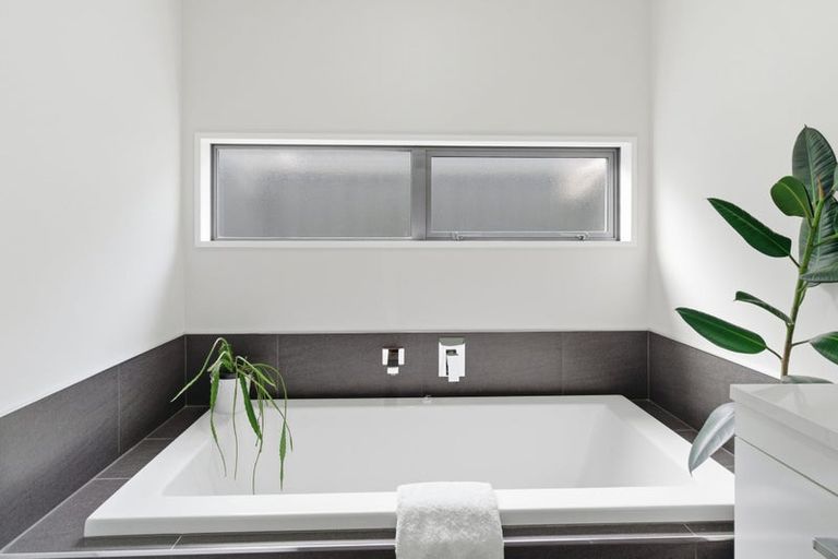 Photo of property in 69 Caulfield Avenue, Halswell, Christchurch, 8025