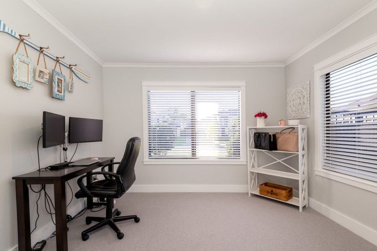 Photo of property in 103 Pine Harbour Parade, Beachlands, Auckland, 2018