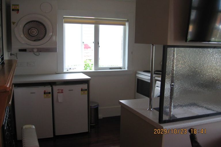 Photo of property in 94 Victoria Road, Devonport, Auckland, 0624