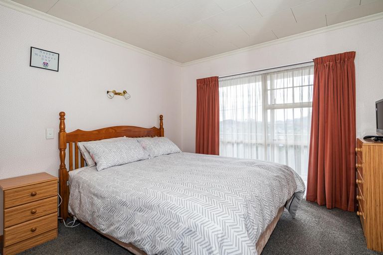 Photo of property in 36 Darby Street, Geraldine, 7930