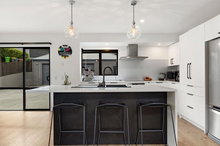 Photo of property in 75 Mcdonnell Road, Arrowtown, 9302