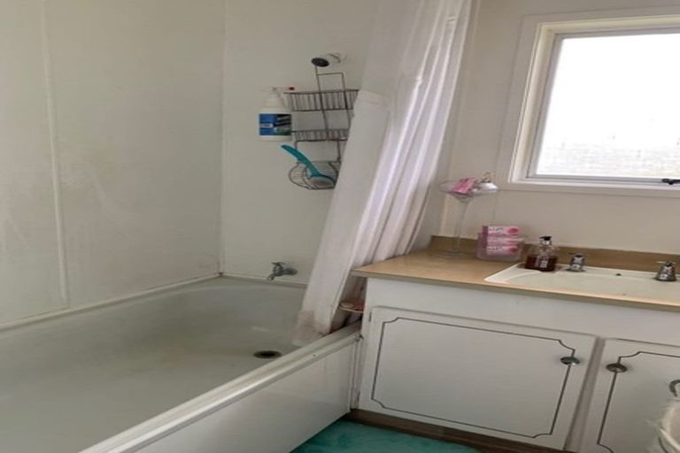 Photo of property in 15a Kaka Street, Western Heights, Rotorua, 3015