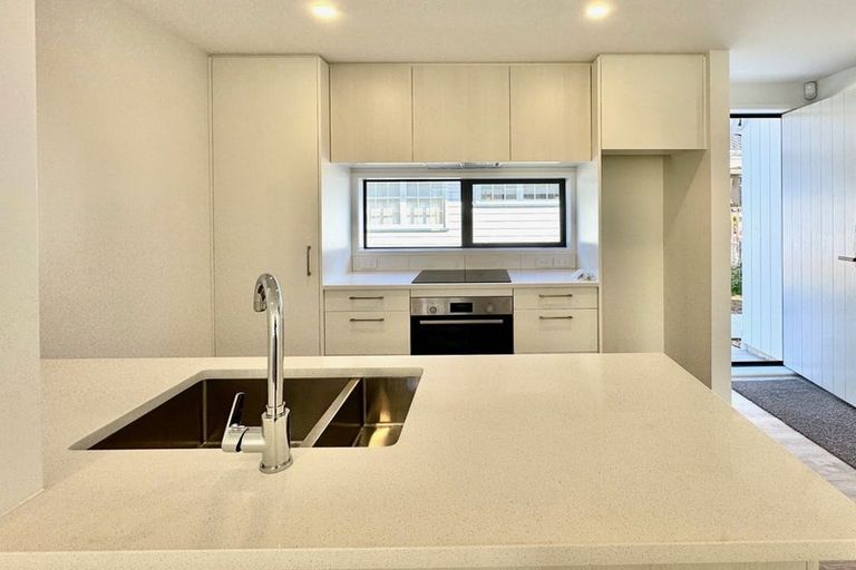 Photo of property in 39b Omana Road, Papatoetoe, Auckland, 2025