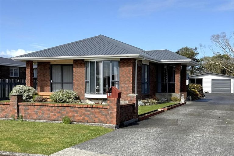 Photo of property in 2 Jamieson Road, Karoro, Greymouth, 7805