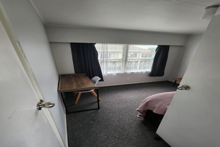 Photo of property in 19 Roger Street, Pukehangi, Rotorua, 3015