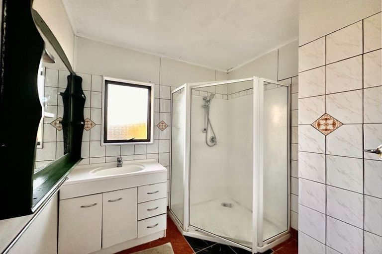 Photo of property in 13 Whitley Crescent, Otara, Auckland, 2023