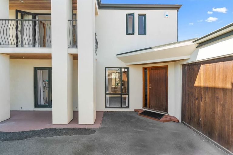 Photo of property in 24a Ravenna Street, Avonhead, Christchurch, 8042