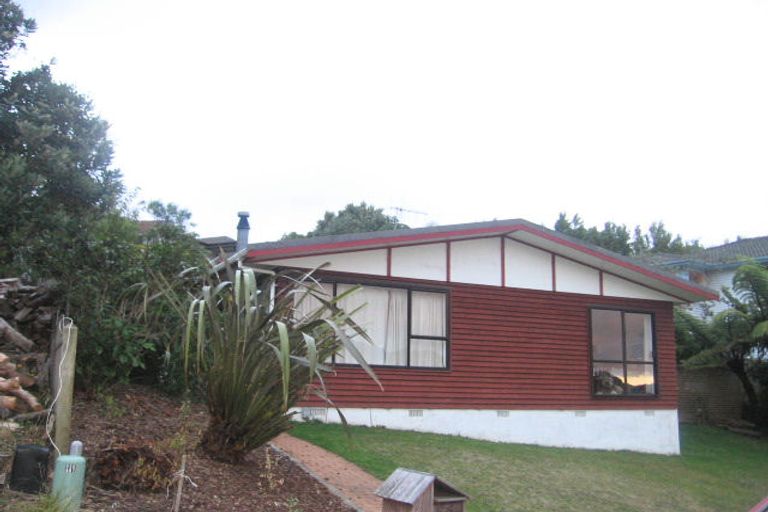 Photo of property in 56 Montgomery Avenue, Karori, Wellington, 6012