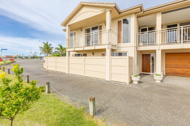 Photo of property in 1 Battery Road, Ahuriri, Napier, 4110
