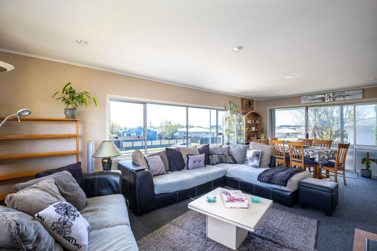 Photo of property in 20 Penrod Drive, Bell Block, New Plymouth, 4312