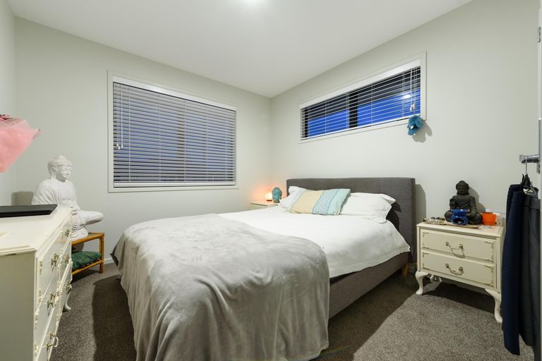 Photo of property in 18 Cupples Street, Papamoa Beach, Papamoa, 3118