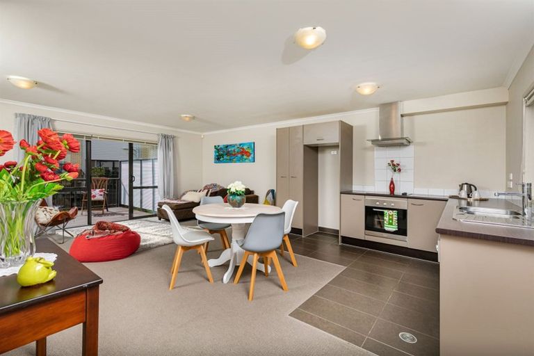 Photo of property in St Claire Village, 221/172 Mcleod Road, Te Atatu South, Auckland, 0610